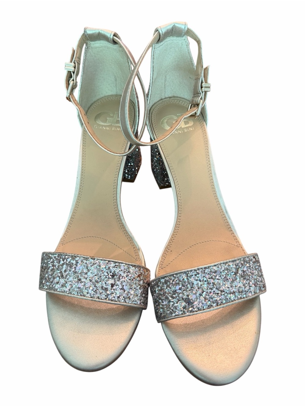 GB Gianni Bini Women’s Silver Glitter Champagne Strap Block Heel sz9.5